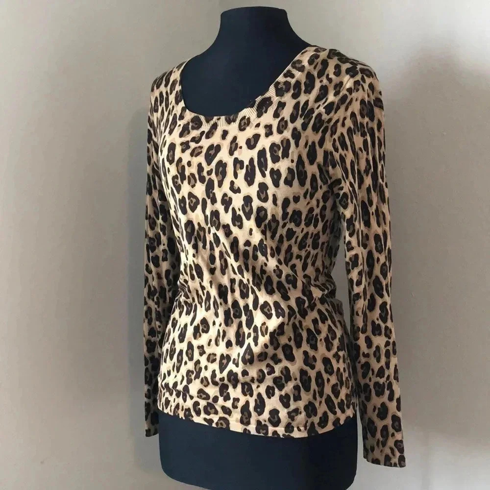 Josephine Chais Leopard Cheetah Scoop neck Sweater‎